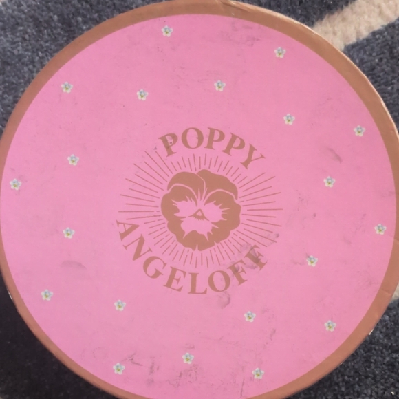 Poppy Angeloff Pink Cat Teacup and Saucer Set - Picture 4 of 5